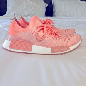 Adidas NMD R1 sneakers women’s size 8. Pink/coral